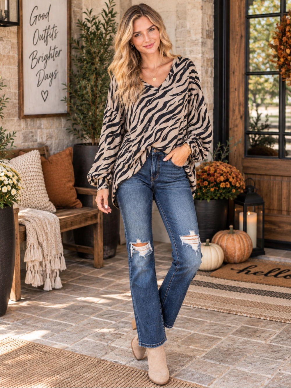 New Viamor Taupe Black Zebra Print Soft Knit V-Neck Top NWT